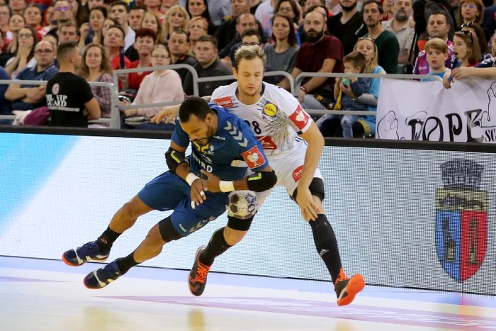 
    Nationala Romaniei de handbal a pierdut doua meciuri in SlovaciaFOTO: Sportpictures.eu  