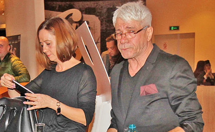 
    Speak şi iubita lui, Libelula  