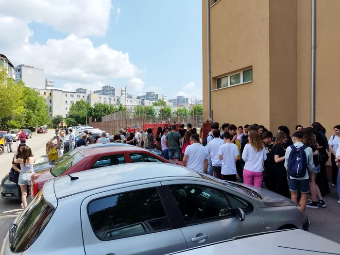 Candidații de la Evaluarea națională au aflat rezultate după contestații FOTO: C.F. 