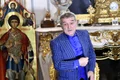 gigi becali rugaciune se inchina jpeg