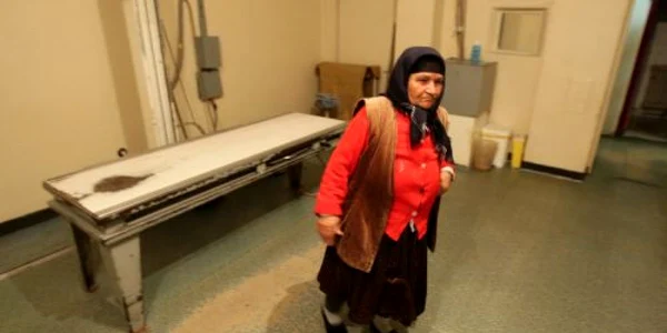 Bolnavii vin şi pleacă de la spital, fără să facă o radiografie.