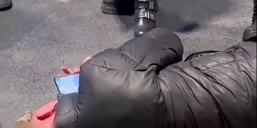 adolescent batura Iulius mall Captura Stiri de cluj png