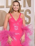 Margot Robbie, vedeta din filmul Barbie side jpg