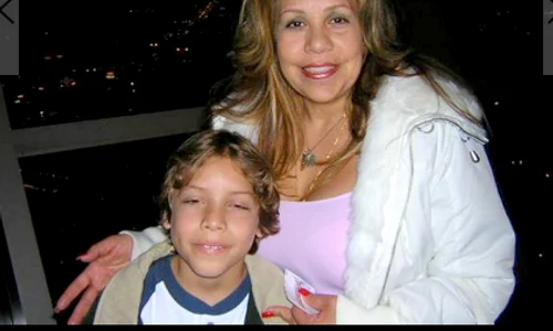 tk3s aschwarzeneggerchild051711 03 jpeg