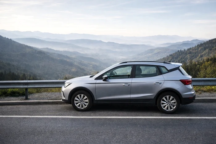 9 rent seat arona brasov jpg