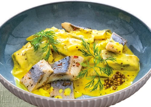 fileuri de hering in sos de mustar jpg