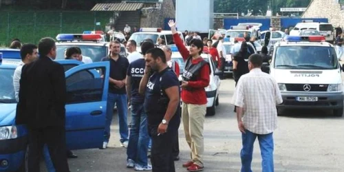 berbeceanu alaturi de kovessi foto zhd ro