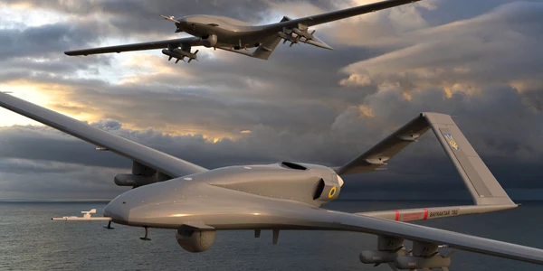 drone turcesti Bayraktar TB 2 steagul ucrainei shutterstock