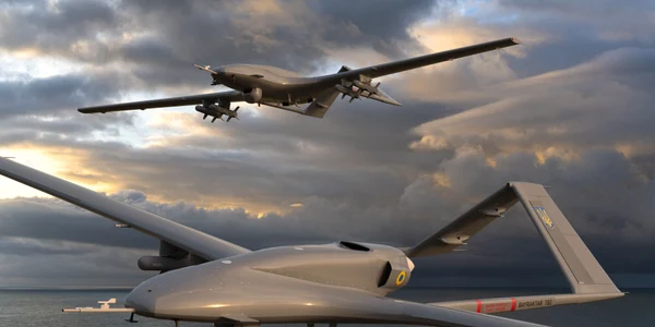 drone turcesti Bayraktar TB 2 steagul ucrainei shutterstock