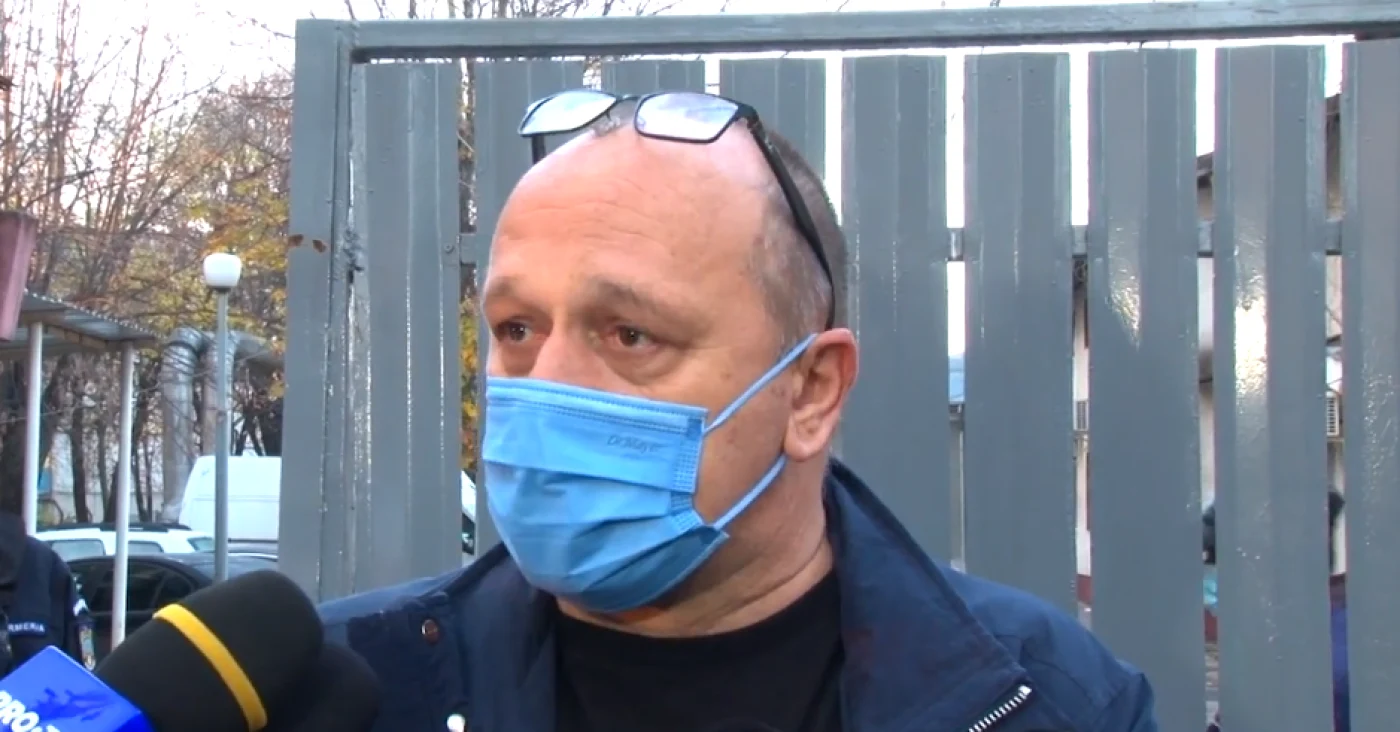Managerul SJU Ploieşti susţine că ventilaţia din salonul cuprins de flăcări se făcea pe geam şi pe uşă