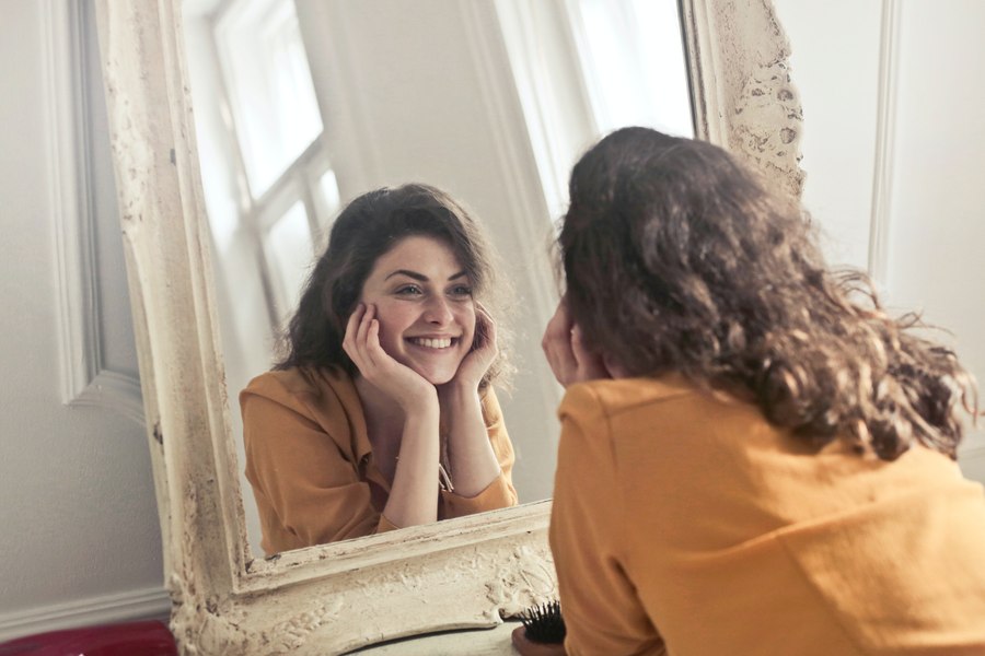 Calitatea surprinzătoare care te face mai atractiv. Nu este umorul sau inteligența