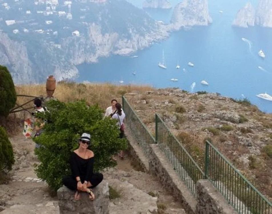 Andreea Marin in Capri