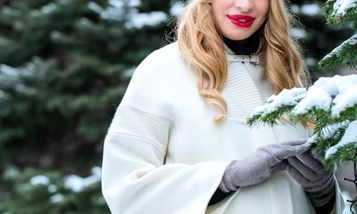 Valentina Pelinel va naște la începutul primăverii jpeg
