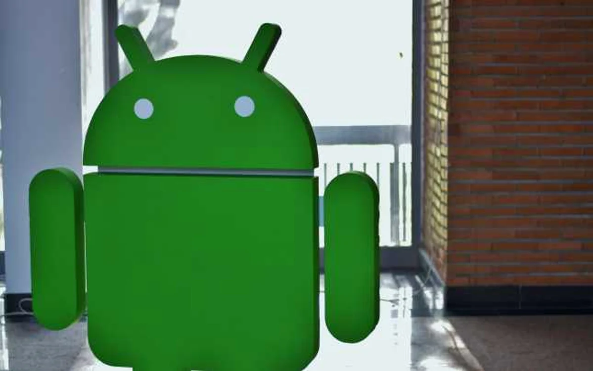 Android va continua să fie cel mai popular sistem de operare şi în 2018. FOTO Răzvan Băltăreţu/Adevărul