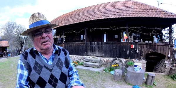 Muzeul din Peșteana  Foto Daniel Guță  ADEVĂRUL (2) jpg