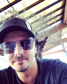 Mihai Petre vacanta in Italia (1) jpeg