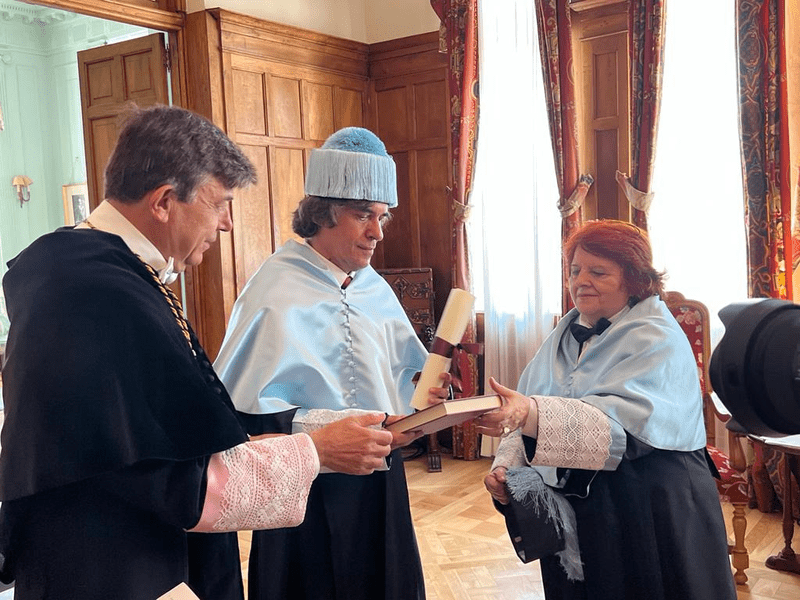 Mircea Cărtărescu a primit titlul de Doctor Honoris Causa al unei universități prestigioase spaniole