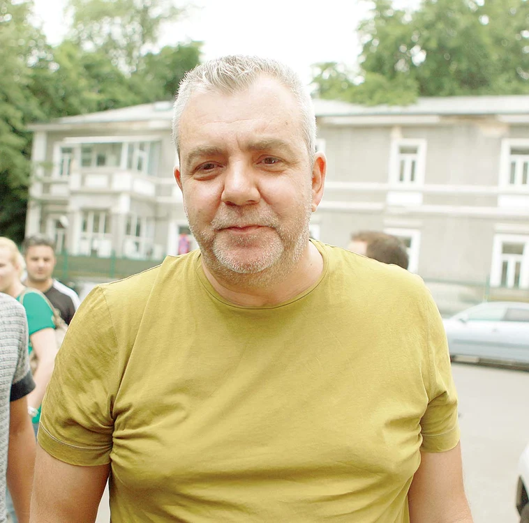 Bogdan Rădulescu a fost arestat pentru că vindea bijuterii şi ceasuri contrafăcute