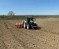 Agricultorul Marius Moțoc muncește 170 de hectare de teren arabil FOTO MA (1) jpg