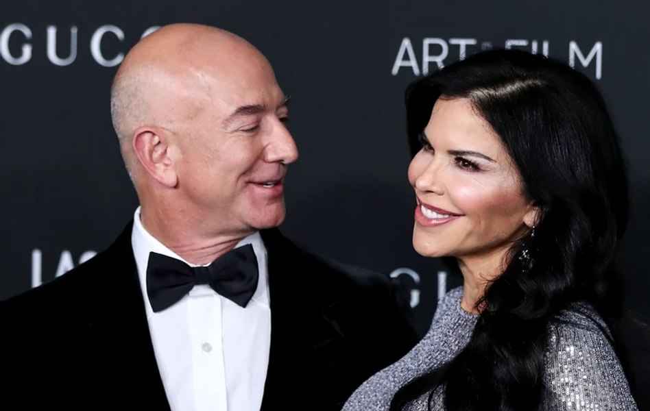 Motivul pentru care Jeff Bezos și Lauren Sánchez au schimbat în ultimul moment locul în care va avea loc nunta lor