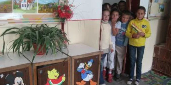 Craiova: Copiii din Ciutura au primit daruri de 1 Iunie