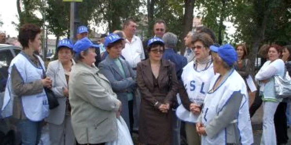 Luni, România intră în grevă: elevii stau acasă, spitalale preiau doar urgenţele