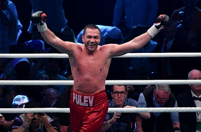 
    Boxerul bulgar Kubrat Pulev îşi poate recupera licenţa la 22 iulie, însă doar dacă va îndeplini condiţiile impuse Foto: EPA-EFE  