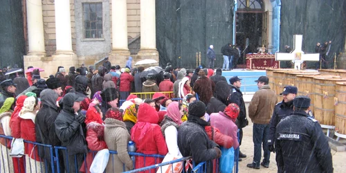 Multime boboteaza iasi 6 ianuarie 2013