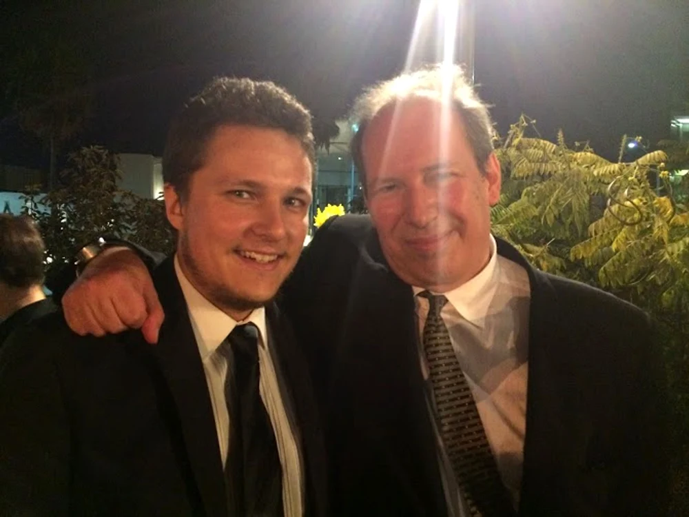 Ciprian Costin (în stânga), cel care a pus bazele grandiosului proiect The Masterpiece Experience, alături de compozitorul Hans Zimmer