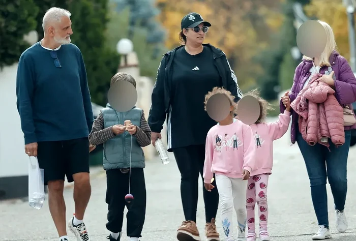 Cât de mare a crescut Andrei, fiul artistului / foto: Cancan