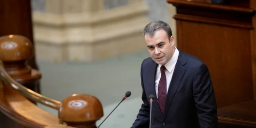 Darius Valcov - vot in Senat FOTO Mediafax 