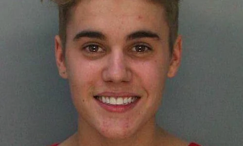 Justin Bieber a fost arestat pentru curse ilegale şi consum de alcool(Photoland/Caters) jpeg