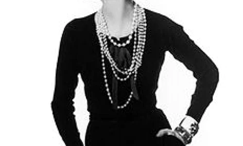 Rochia neagră a apărut în anii '20 jpeg