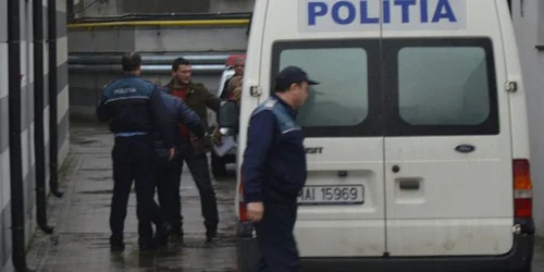 Bărbatul a fost introdus în arestul IPJ Dolj