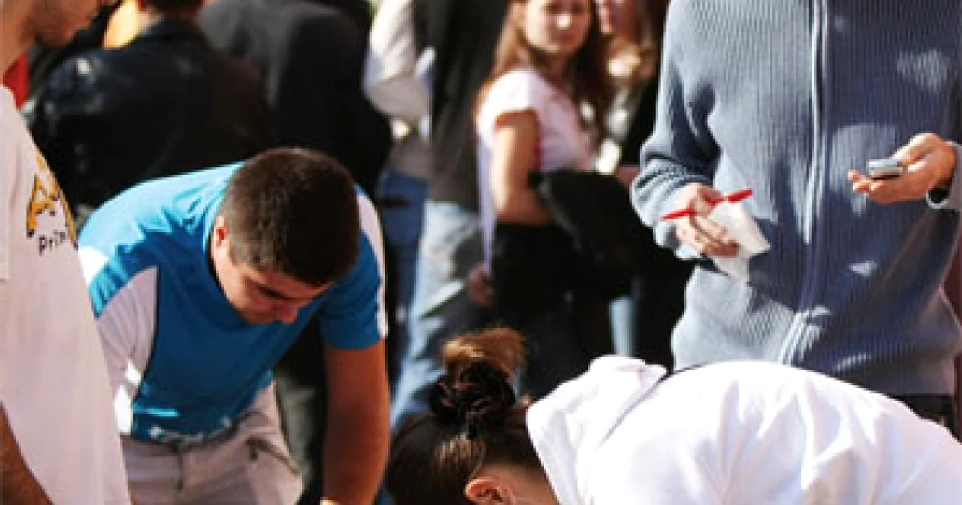 Căminele, luate cu asalt de studenţi