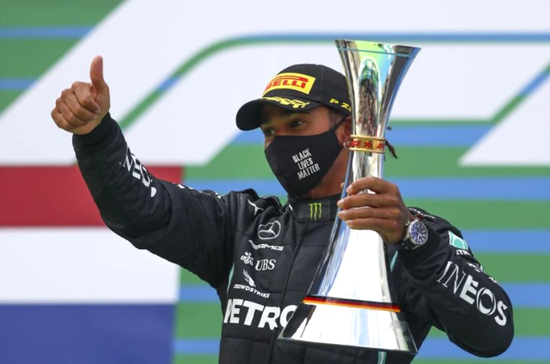 
    Lewis Hamilton a egalat recordul victoriilor deținut de Michael SchumacherFOTO: EPA  
