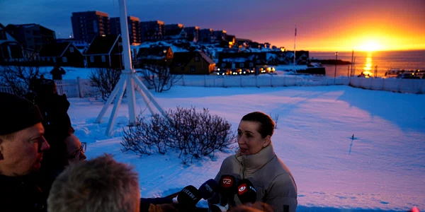 Mette Frederiksen  vizită în Groenlanda FOTO EPA EFE jpg