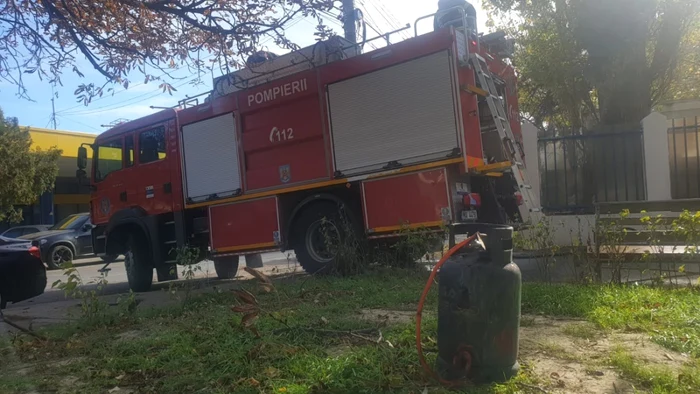 incendiu pompieri Galati 3