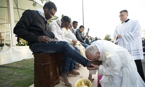 papa francisc imigranti jpeg