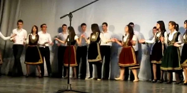 Spectacolul are loc la Teatrul Jean Bart (foto arhivă)