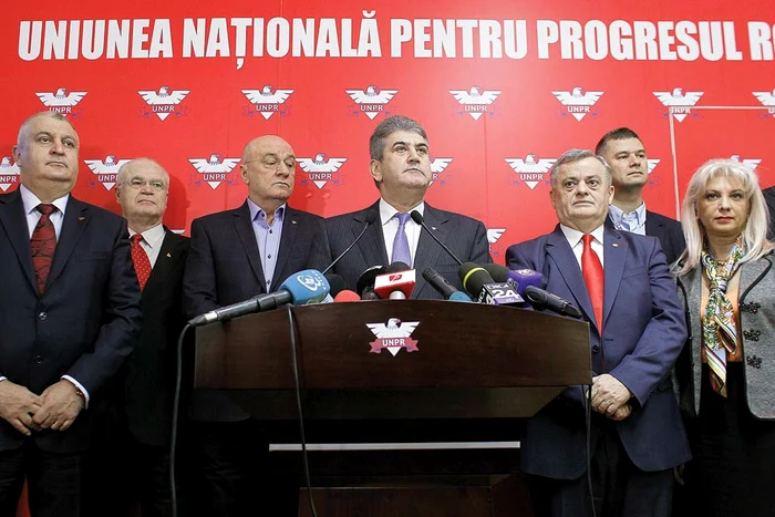 
    Gabriel Oprea este liderul partidului UNPR  