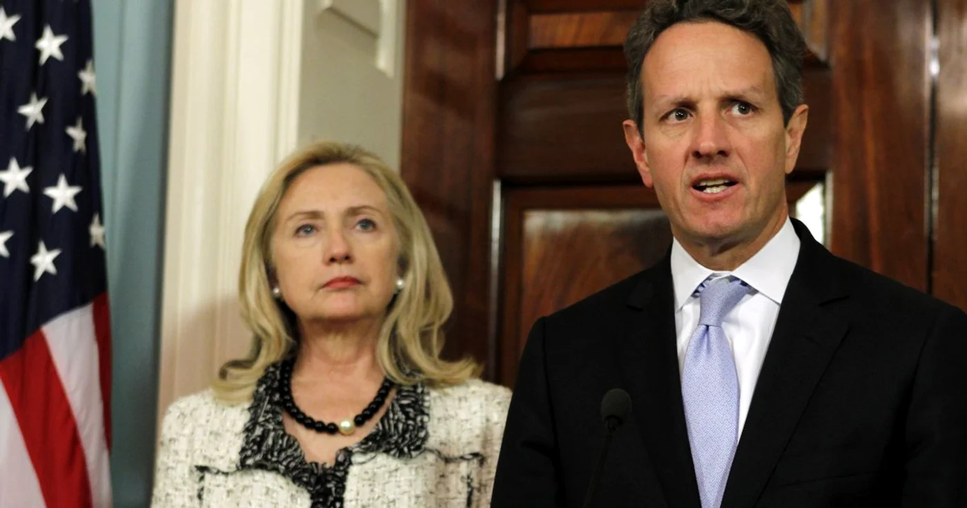 Clinton şi Geithner anunţă noile sancţiuni împotriva Iranului.