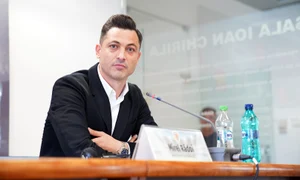 La evenimentul găzduit miercuri de Casa Fotbalului a fost prezent şi Mirel Rădoi, selecţionerul naţionalei de tineret care cu o seară înainte uimise Europa jpeg