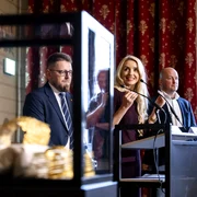 Procurorii Rareș Stan și Daniela Buruiană FOTO AFP