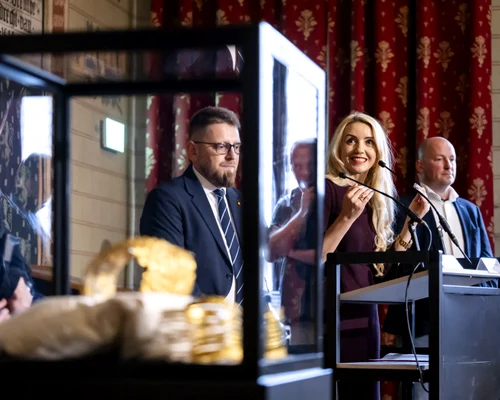 Procurorii Rareș Stan și Daniela Buruiană FOTO AFP