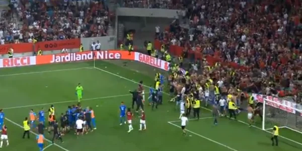 Violenţe la meciul Nice - Marseille / FOTO captură video