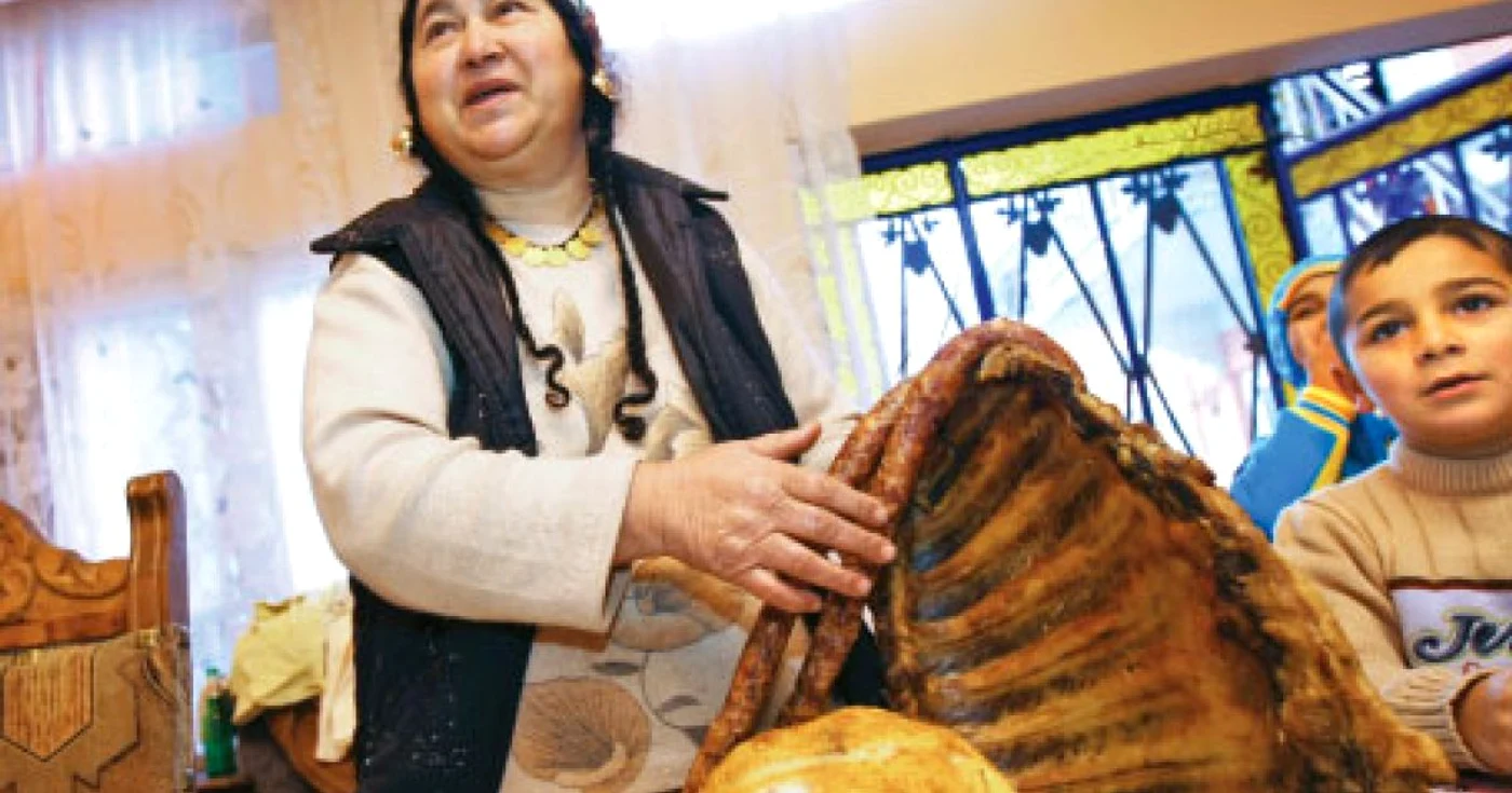 Tanti Lula şi nepoţii ei nu concep Revelionul fără carne din belşug