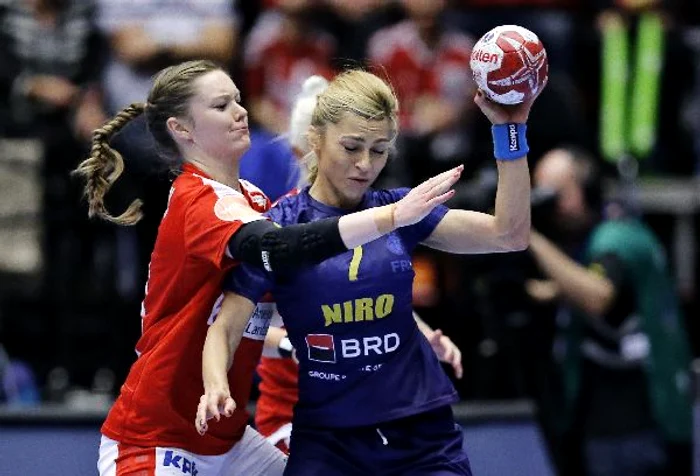 
    Ada Nechita a calificat România în semifinalele CMFOTO: AP  