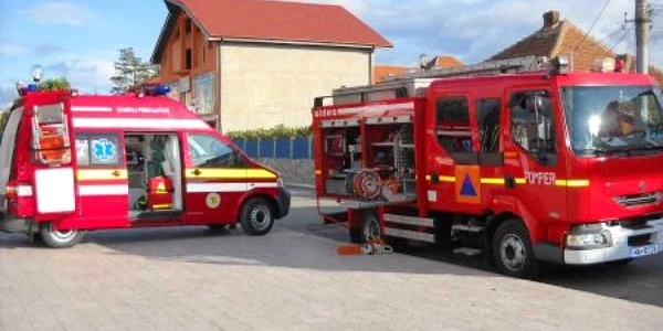 Pompierii mehedințeni, puși la încercare în perioada sărbătorilor