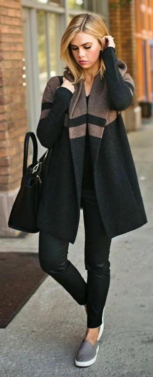 street style oversized black brown coat 417x1024 jpg jpeg